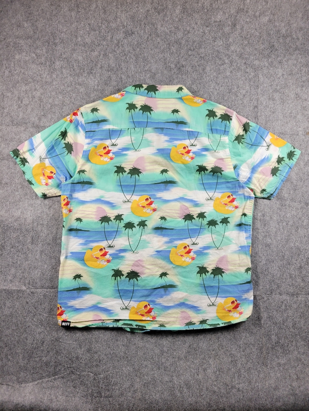 Neff All-Over Duck Print Hawaiian Short-Sleeve Button Up Shirt Mens Size Large - Picture 5 of 10